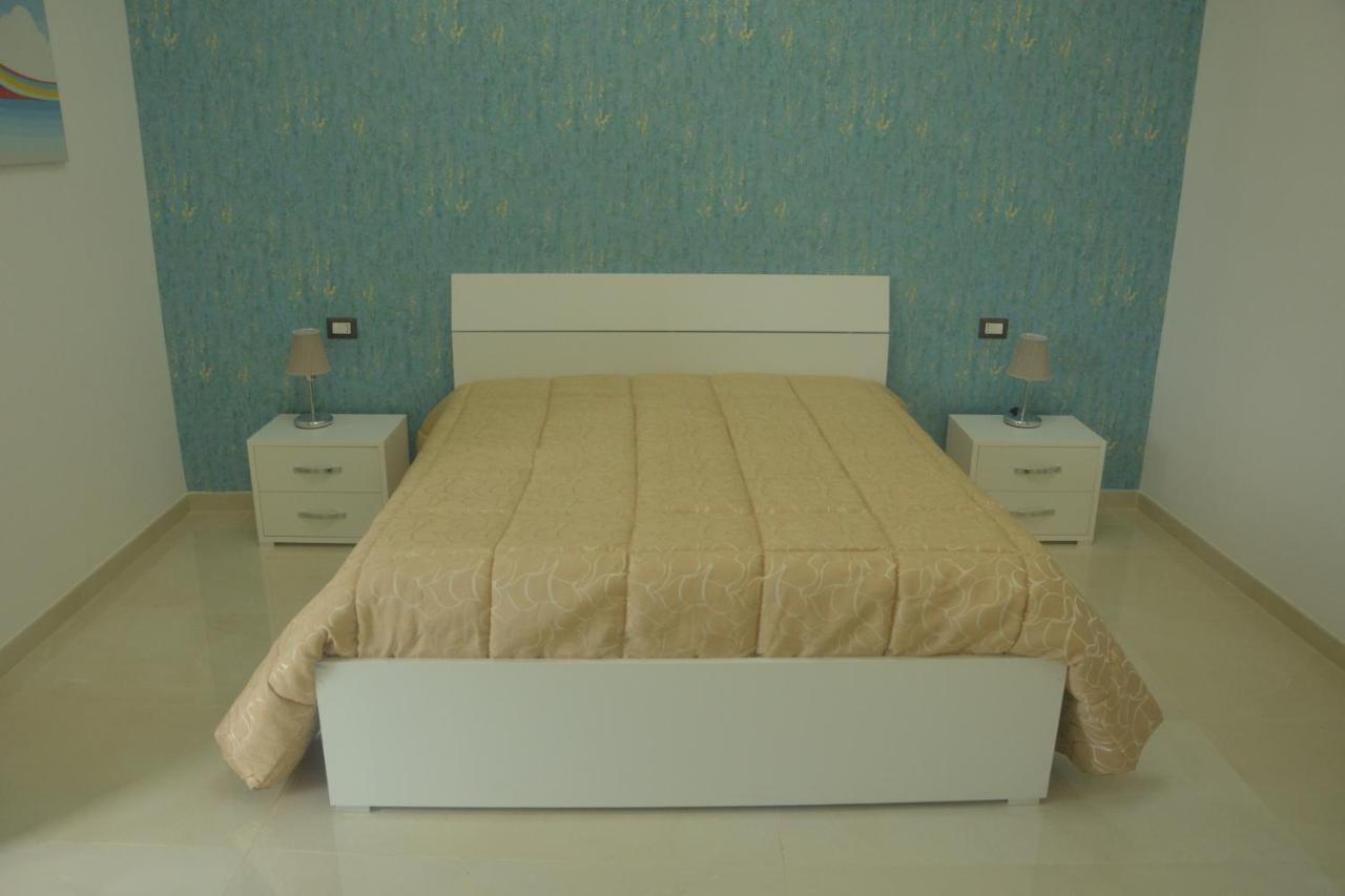 Bed & Breakfast Decumano Massimo 3*